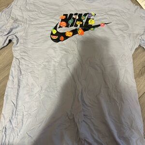 Nike Tee in Soft blue